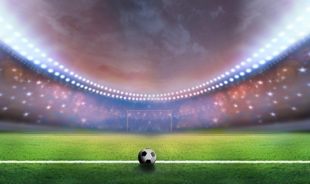 b体育下载：库里狂轰50分创赛季新高 勇士力克国王豪取五连胜