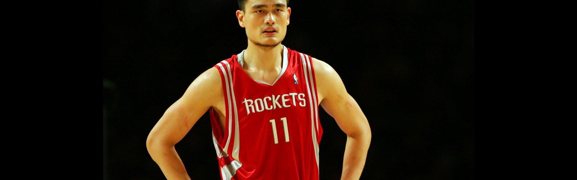 【b体育】绿茵浪潮席卷全球，足球魅力为何在2025年达到空前高涨？