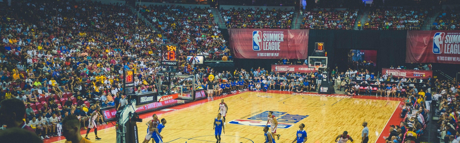 b体育app|王者荣耀世界冠军杯落幕，中国战队斩获全球总冠军