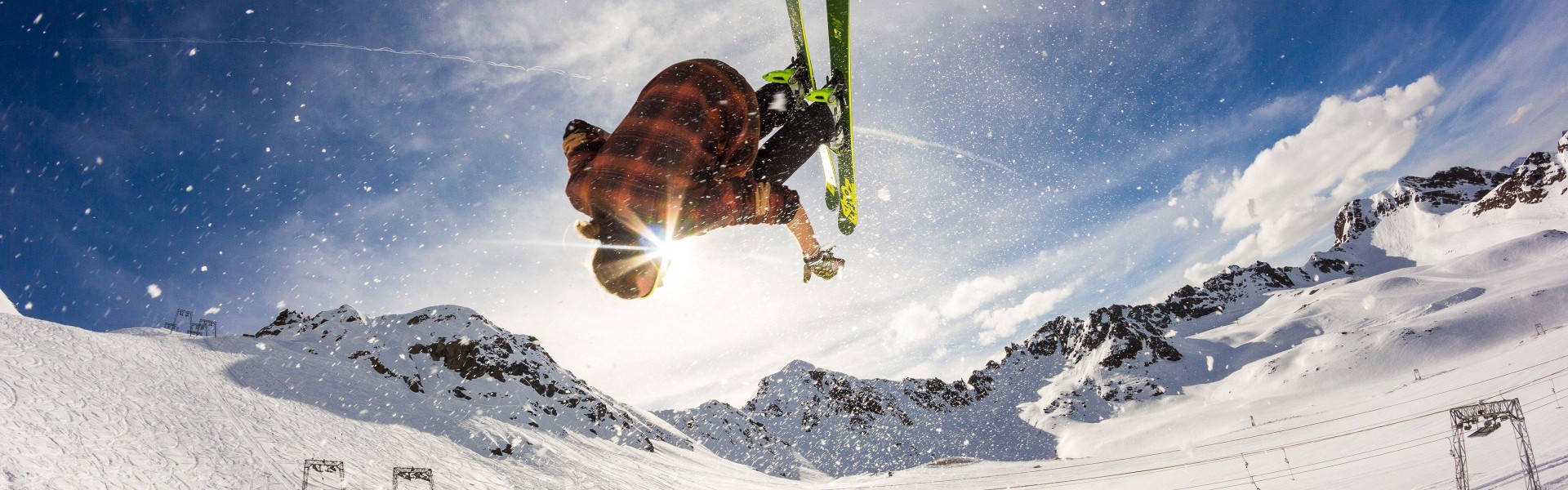 b体育：飞人李明再破亚洲纪录 200米短跑19秒88创造历史