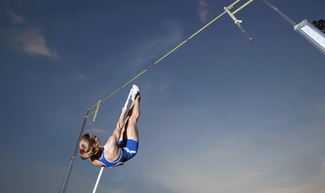 b体育官网_中国女排力克强敌巴西队，世界联赛再添胜绩