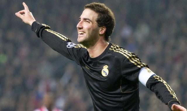 b体育app-中国游泳队亚运会再创佳绩 新星闪耀泳池