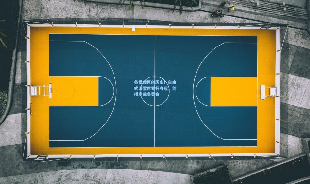 b体育下载-谷爱凌再创历史！自由式滑雪世界杯夺冠，剑指米兰冬奥会